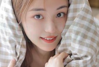 发布!15吃瓜官网:你绝对想不到的吃瓜正能量故事!