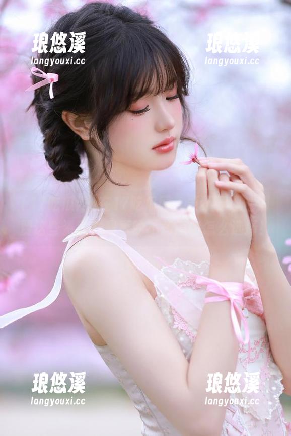 17吃瓜网 在17吃瓜网,要不要理性消费这些资源?我真的不知道该怎么选择!