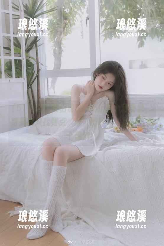 他们说51.com是个藏宝箱，结果我只找到点‘瓜’的碎片，网址真是个黑洞！