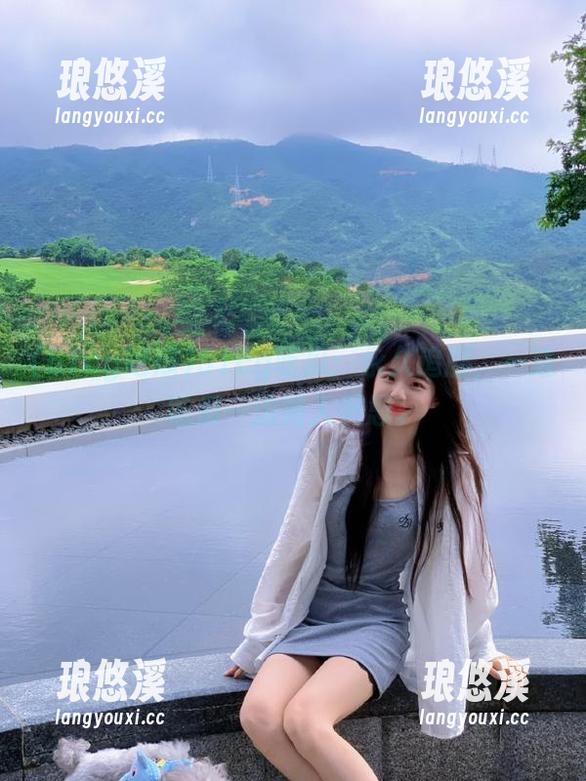 51cg吃瓜：永久追剧，一边吃瓜一边陷入沉思。