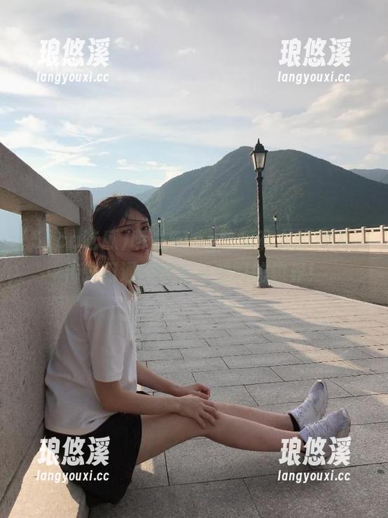 51cg吃瓜 听说51cg吃瓜有龙的传人,传送门通往真实与虚幻的边界!