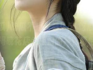 吃瓜不止是看!51吃瓜app欢乐揭晓花店老板娘的神秘情侣!