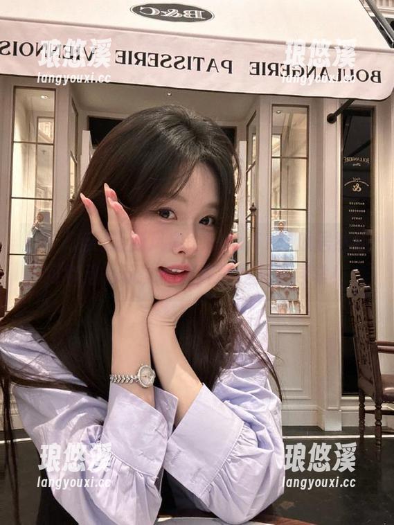 最新风向：cgw51吃瓜居然还可以这么玩，而且真的是超乎寻常！