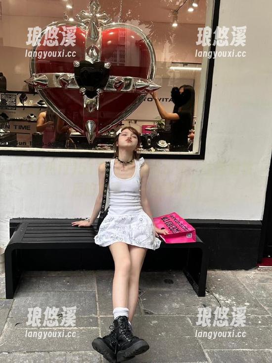 51热门视频流水账：往期卸妆后的故事，一起来刷？