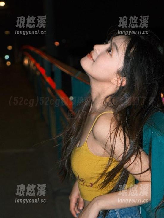 52cg视频热议：我可能见到了外星人？！