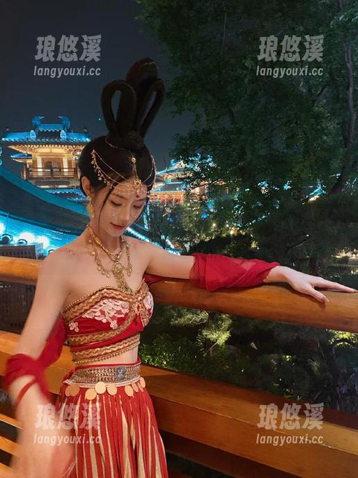 在718sx的网页上，我不止是在吃瓜，还是品尝人性的百味。