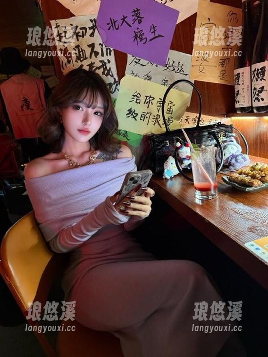 体验91吃瓜app：今日吃瓜，冲鸭，一起欢乐就好！