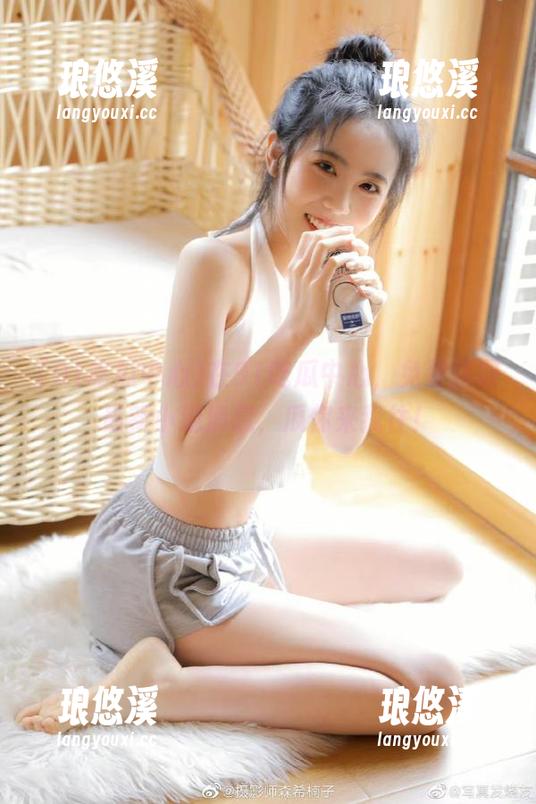 在91吃瓜中心，免费获取最新小道消息，瓜你来我往！