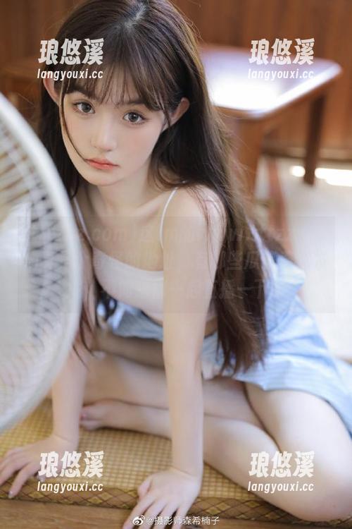 这tm的www.tttzzz.com真是个奇怪的地址，有哪些瓜等着我发掘，不如咱们一起直播一下？