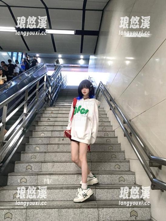 这款“xgua99.tv”app，打开就像开启了八卦宇宙的秘密大门！