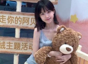 不怕你吃不到，五一吃瓜首页搞定你的瓜瘾！