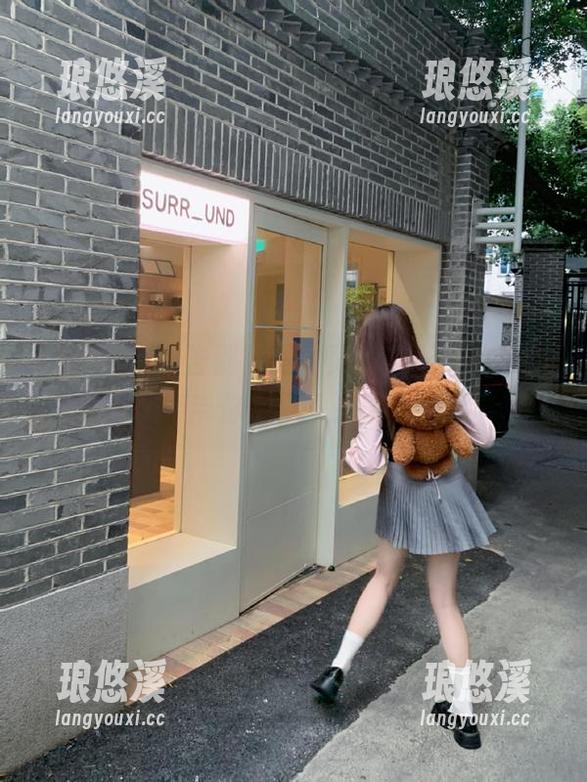 告别官网网页版，五一吃瓜ios版带你飞，快来试试！