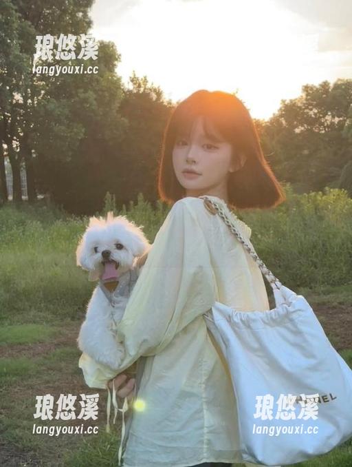 发布：五一吃瓜官网网页版，快来加入吃瓜的奇幻之旅！