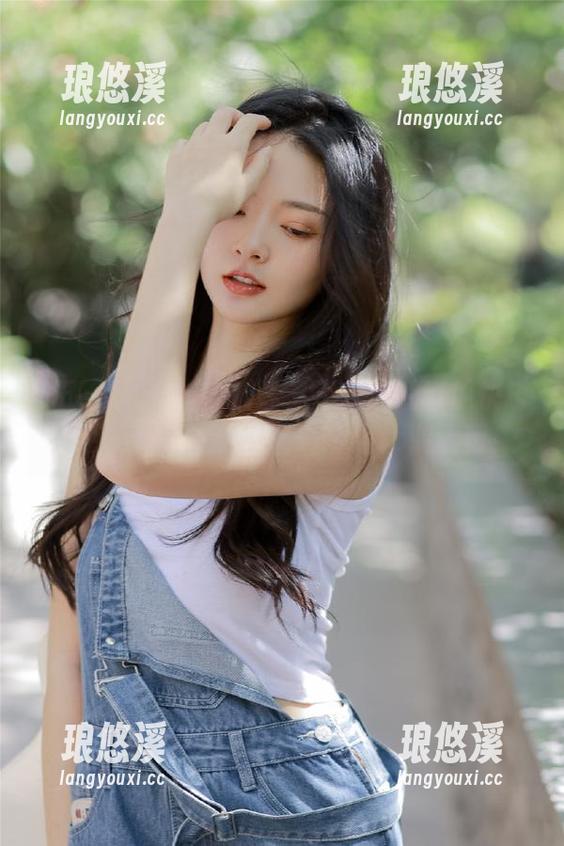 永久不掉线的吃瓜快乐，赶紧把五一吃瓜群众网App装上吧！
