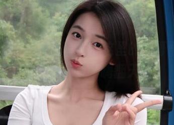 冲上首页，这里的冲哥黑料每日一冲，让你嗨翻天！