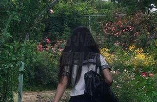 7吃瓜网站小剧场:今天又有什么瓜“一口气”刷到你的耳朵里了?