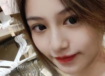 传说“第一吃瓜网51”的网页上藏着不为人知的秘密，你能找到吗？勇敢者出发吧！