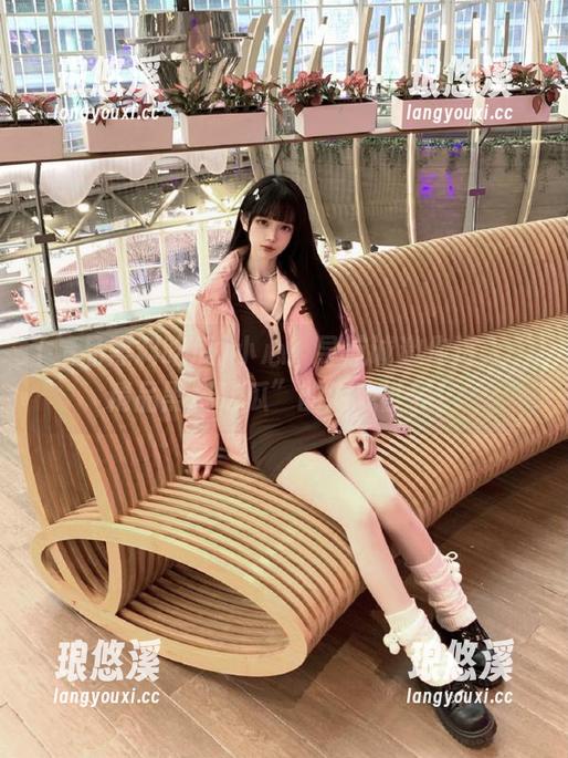 精品黑料吃瓜 小心!导航诚邀你进入“精品黑料吃瓜”的游戏世界!