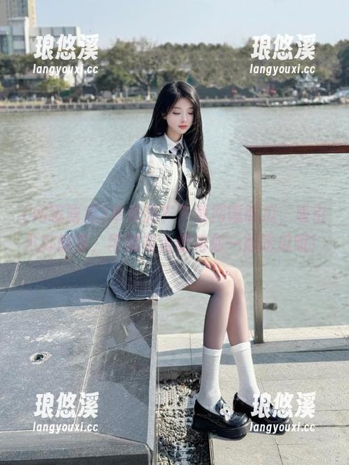 单身狗？下载网曝吃瓜，吸引八卦能量，可能有人想和你一起吃瓜哦！