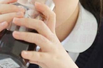 网爆黑料传送门大揭秘：这些明星背后的小秘密，你敢相信吗？