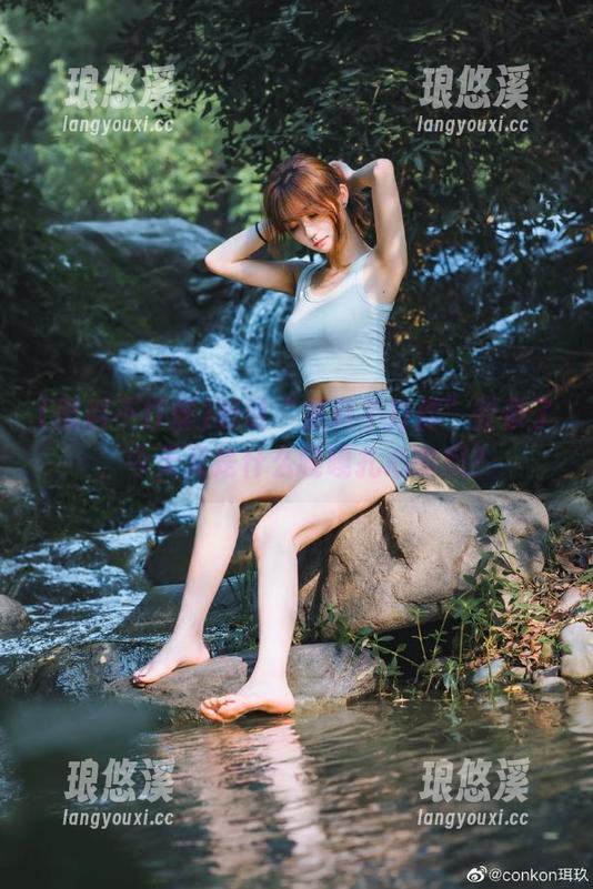 黑料不打烊 听说“黑料不打烊”登录了,今天又是什么嘎嘎扎心的瓜?