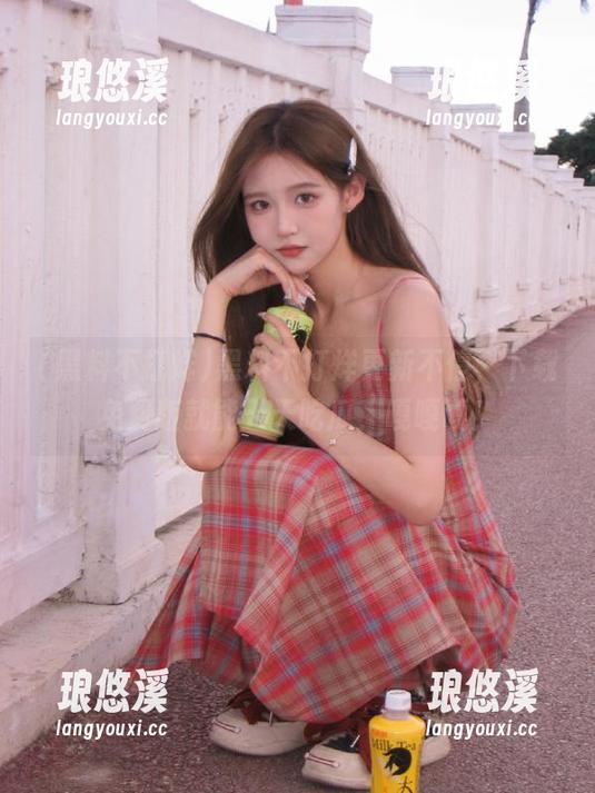 黑料不打烊更新不停，下载免费版就能天天吃瓜，嘎嘎嘎！