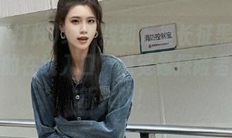 终于找到万里长征黑料不打烊官网的在线入口，感觉像探险者发现了新大陆！