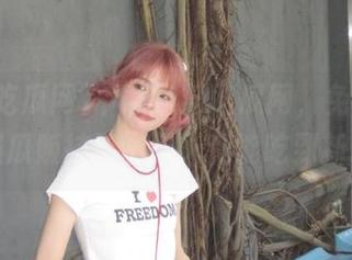 下载黑料吃瓜网，免费获得最强瓜贩技能，天天都能吃到新料！