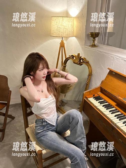 黑料正能量 黑料正能量:看这视频,感受网红们的竞技场