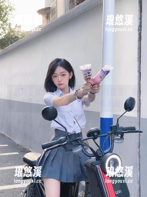 网红们的秘密都在这里！安卓版本黑料正能量APP下载走起！