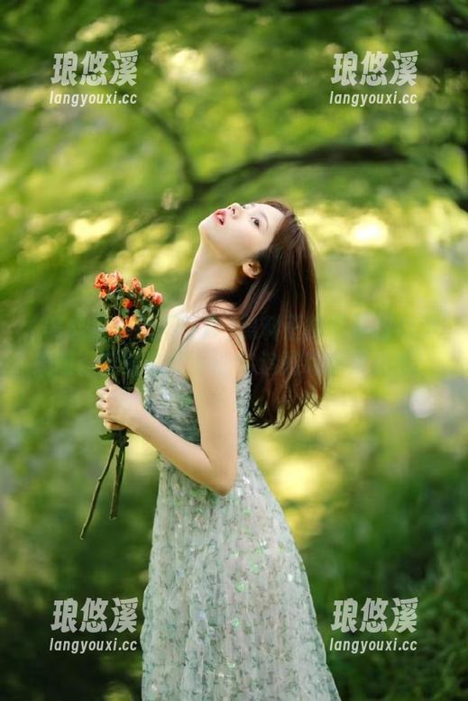 黑料正能量不打烊苹果版：实时在线，让你追剧吃瓜更过瘾！