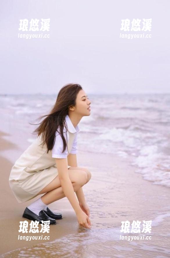 下载黑料社苹果版，实打实的瓜友圈打卡！