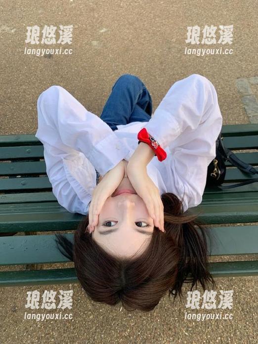 黑料社区在线：一键开启你的永久八卦无底洞！