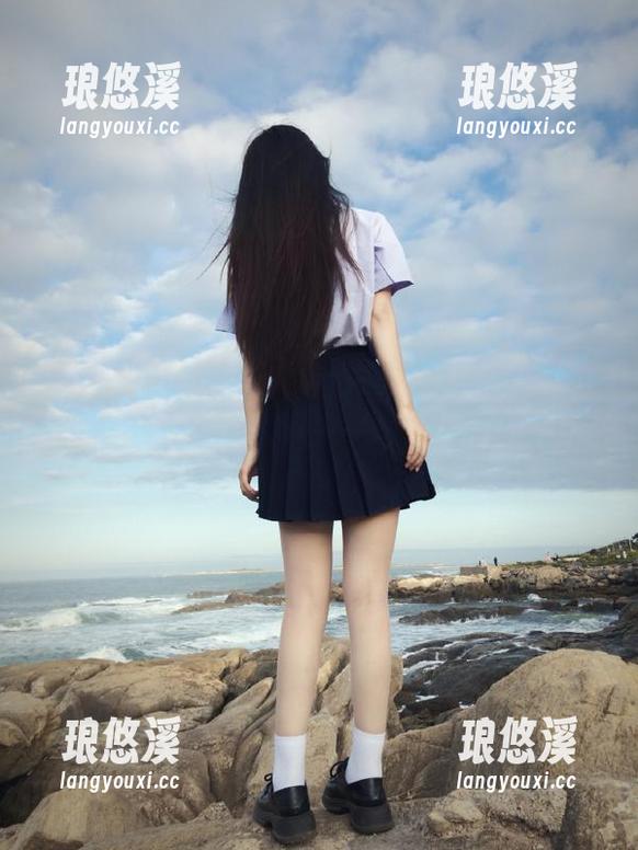 轻轻一点，第一吃瓜黑料网网页上的秘密全拎出来了，你敢看嘛？